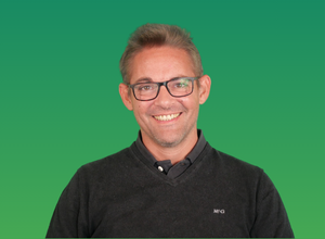 qodef-team-image